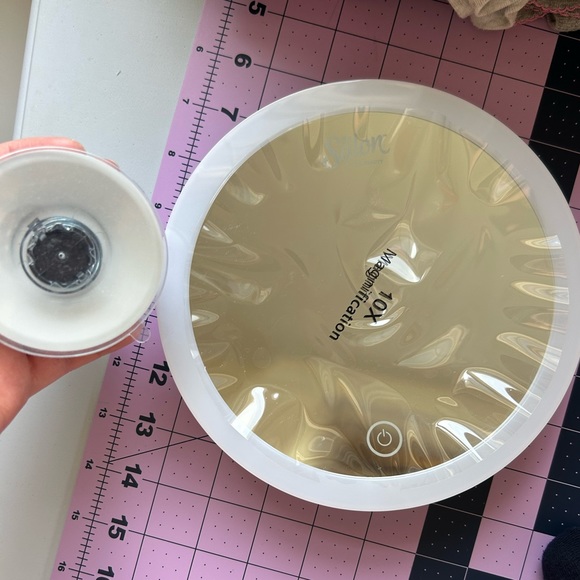 Ulta Beauty Bath & Body Ulta Light Up Magnification Suction Cup